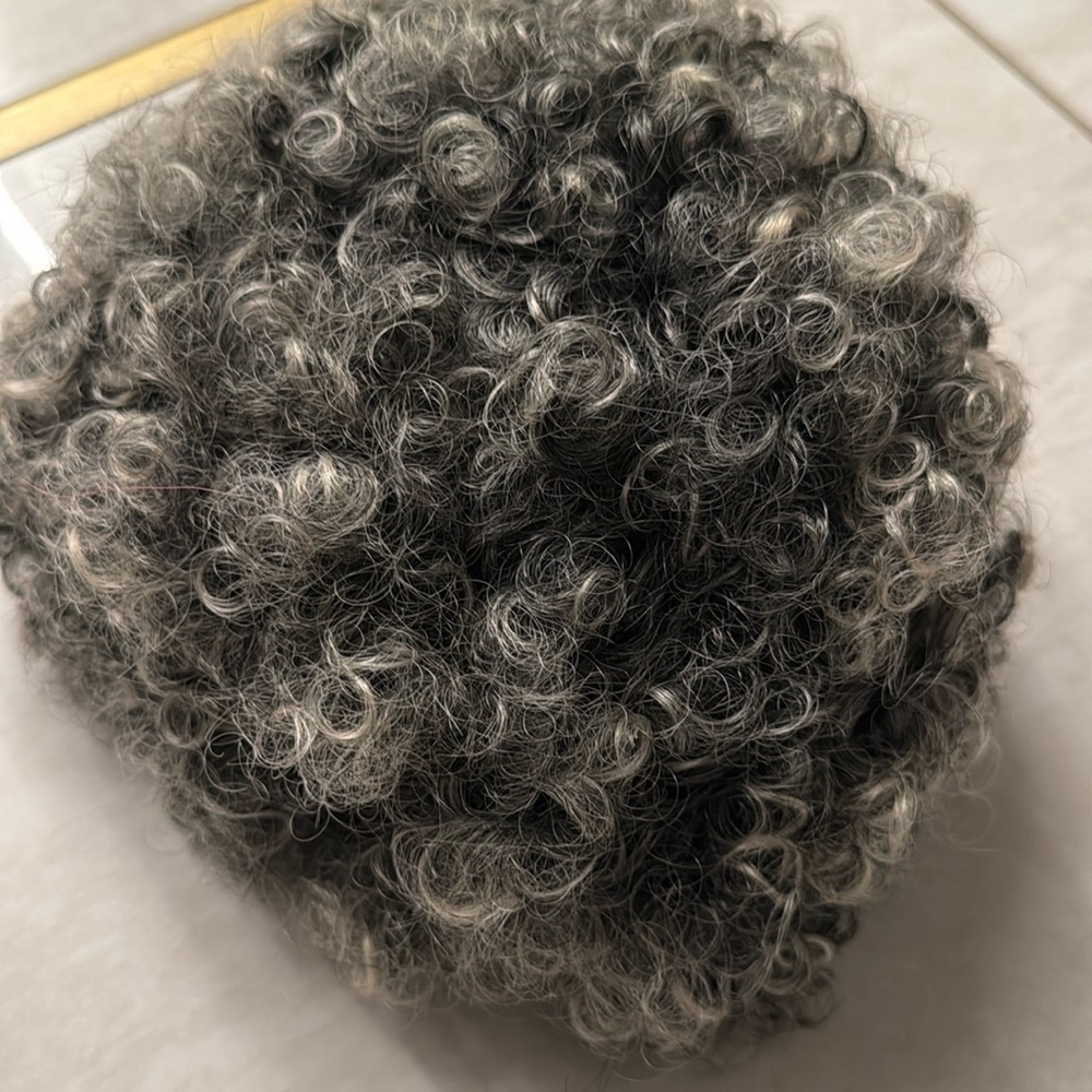 Wig - Picture 3 of 5